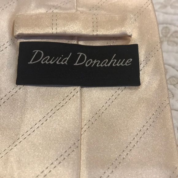 David Donahue neck tie (a6) - Picture 3 of 4